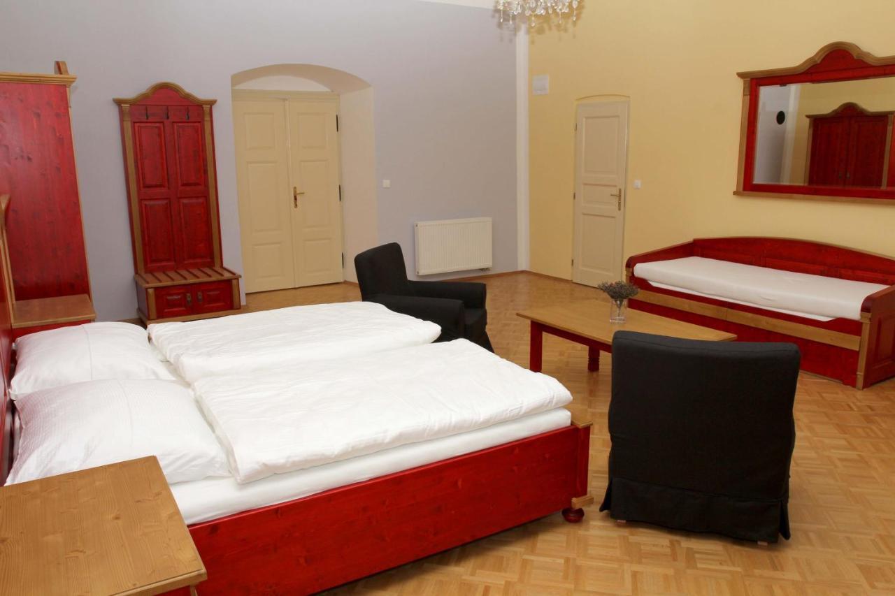 Hotel Zámek Libouň Louňovice pod Blaníkem Exteriér fotografie