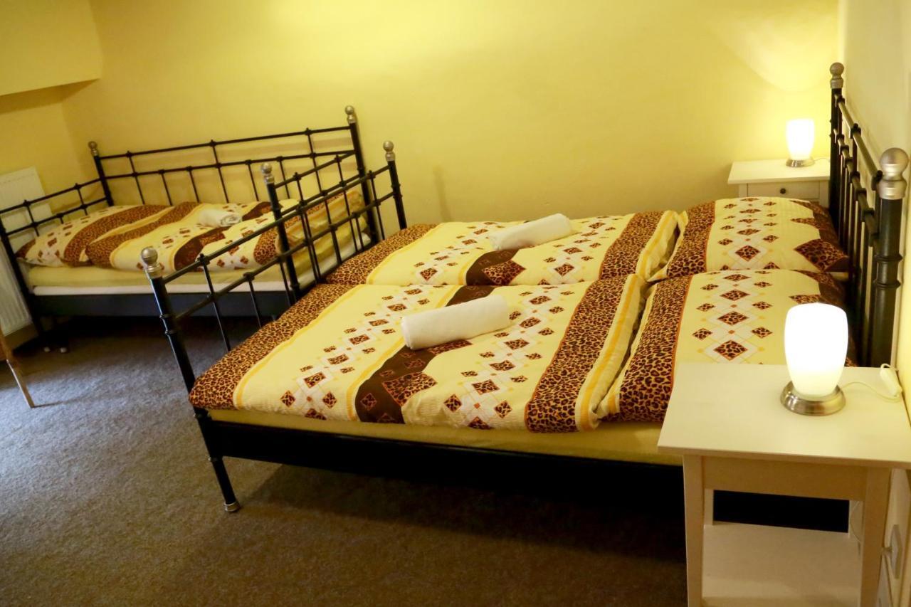 Hotel Zámek Libouň Louňovice pod Blaníkem Exteriér fotografie