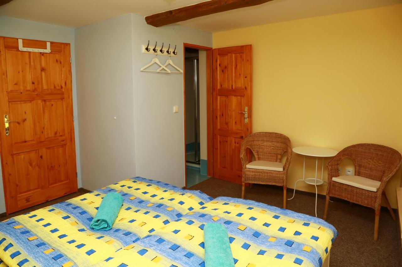 Hotel Zámek Libouň Louňovice pod Blaníkem Exteriér fotografie